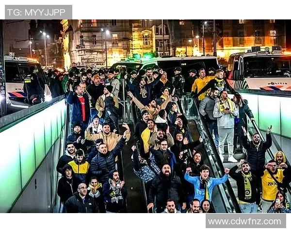 足球明星因言论引发争议遭犹太人群体强烈反对与抵制