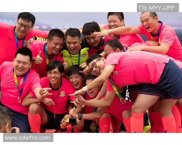 金沙滩足球明星赛盛况空前球迷齐聚共享激情与荣耀的足球盛宴