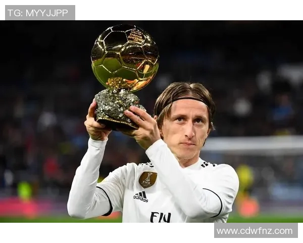 澳洲足球界现役明星球员盘点与他们的辉煌成就分析 澳洲足球界现役明星球员盘点与他们的辉煌成就分析