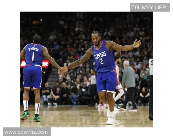 勇士与快船激战回顾精彩瞬间尽在NBA录像224集