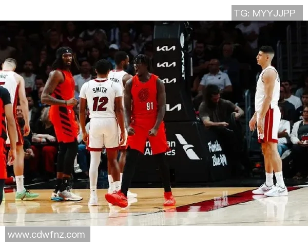 开拓者与热火激战正酣比分背后揭示球队实力与战术较量